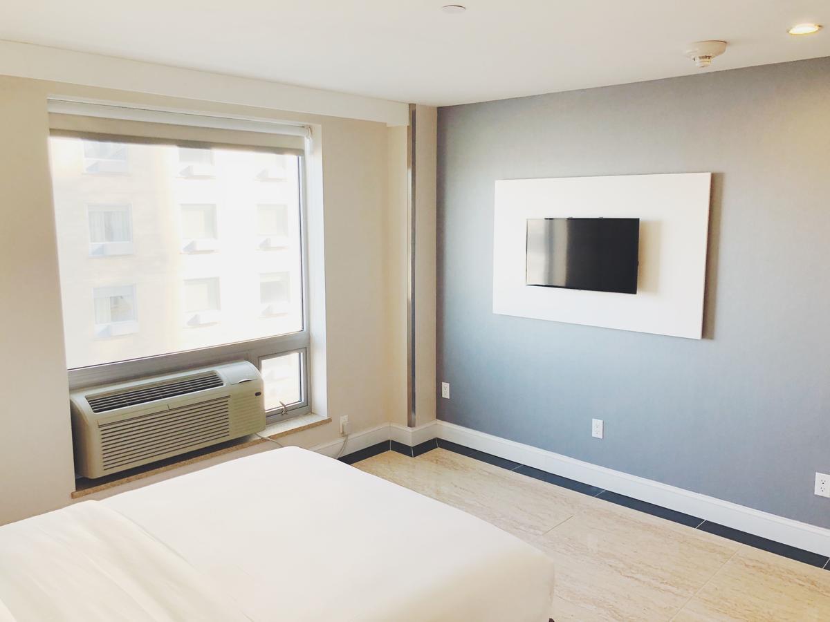 Mayfair Inn And Suites New York Exterior foto